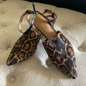 Faux fur leopard print shoes